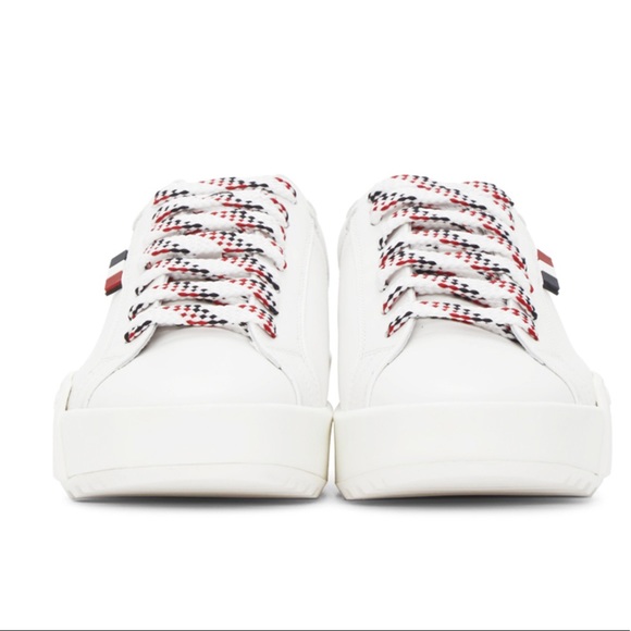 New Rare Moncler white Promyx sneakers 40 made in Italy.  Sold out everywhere. - Picture 4 of 14